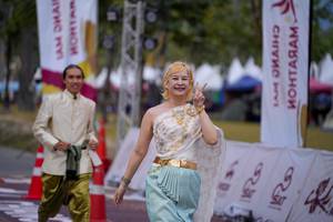 BIB: 
                            <button type="button" onclick="openModal(27888152)" class="btn btn-primary btn-sm float-right btn-popup" data-toggle="modal" data-target=".modal-high-quality">
                        <i class="fas fa-shopping-cart"></i> Add to Cart
                    </button>
                                            <button type="button" onclick="isThisMe(27888152, true)" class="btn btn-success btn-sm float-right btn-popup btn-isme hidden" data-toggle="tooltip" data-placement="bottom" title="นี่คือรูปของคุณใช่ไหม คลิกที่นี่เพื่อเอาเข้าอัลบั้ม">
                        <i class="fas fa-plus"></i> Add to album
                    </button>
                    <button type="button" onclick="isThisMe(27888152, false)" class="btn btn-warning btn-sm float-right btn-popup btn-isnotme hidden">
                        <i class="fas fa-ban"></i> Remove from album
                    </button>